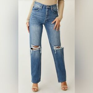 Kancan Women's Distressed Jeans Straight Fit. Sz-(7/27)